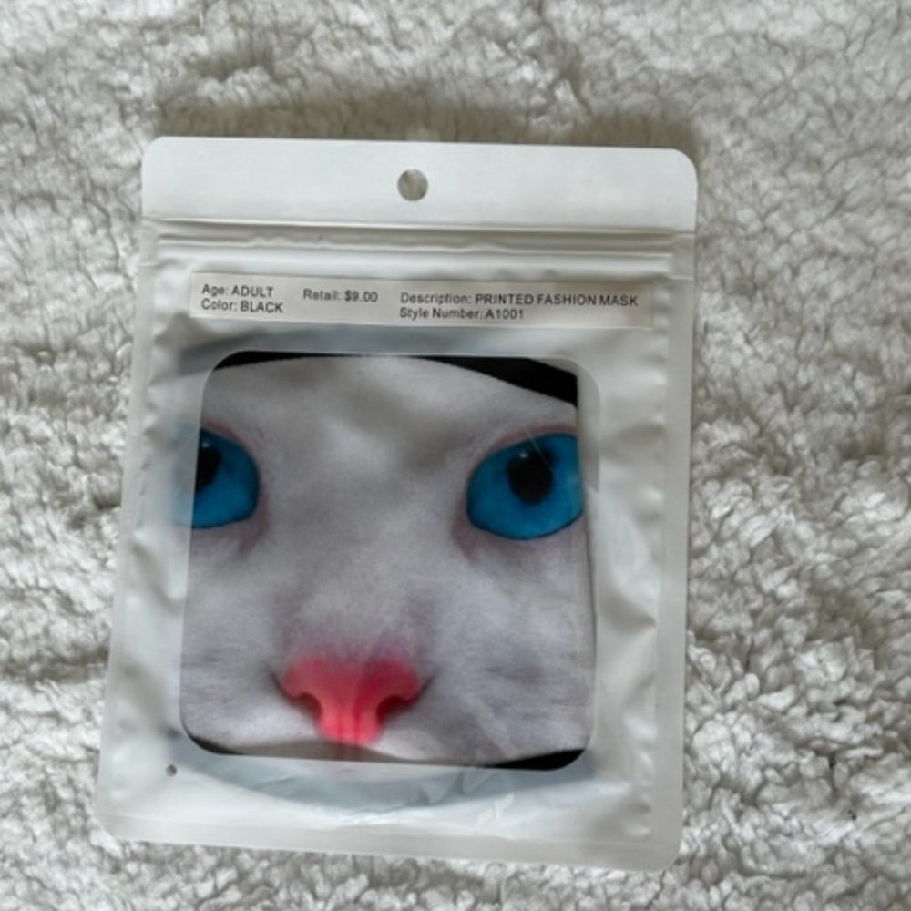 Cat Face Mask - Size is for Adult - NWT